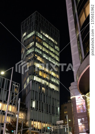 Transformable Building 135681962