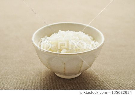 碗裝白飯 135682934