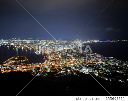 函館夜景 135695631