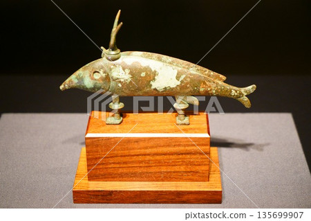 9661 奧克西林庫斯雕像 135699907