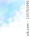 手繪水彩插畫，描繪了雲朵和天空 135701990