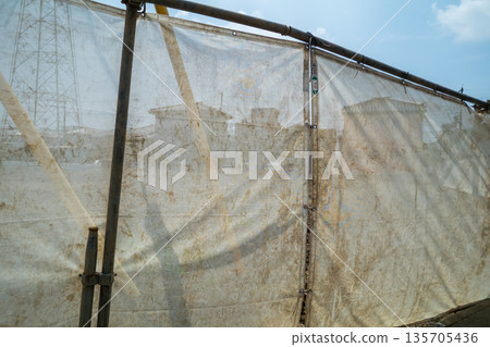 建築工地 建造 建成 135705436
