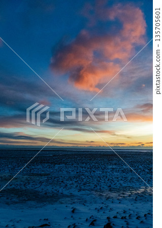 Golden hour along iceland's south coast Golden hour along iceland's south coast 135705601