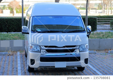 One box car 135708081