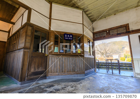 冬季的湯原站,福岡縣田川郡 冬季的湯原站,福岡縣田川郡 135709870