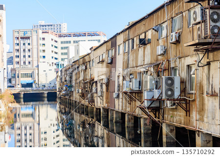 福岡縣北九州市冬季唐加市場 135710292