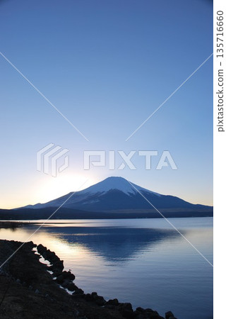 富士山,預示著未來的成功 富士山,預示著未來的成功 135716660
