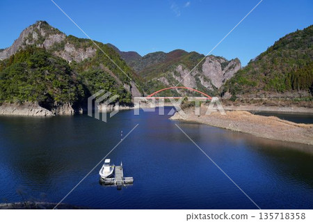 Hyugakami Lake 135718358