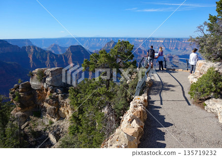 Grand Canyon North Rim (Stunning views around Grand Canyon Lodge) 135719232