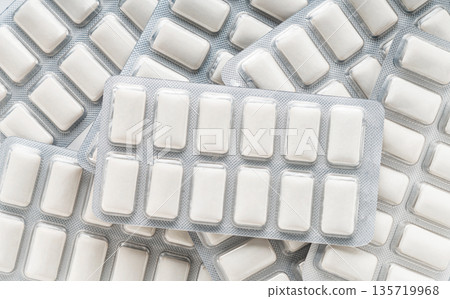 Chewing gum for smoking Chewing gum for smoking 135719968