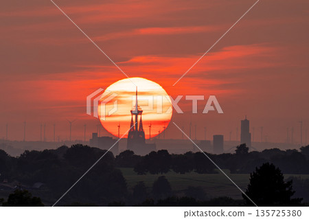 Cologne against sunset, North Rhine Westphalia, Germany Cologne against sunset, North Rhine Westphalia, Germany 135725380