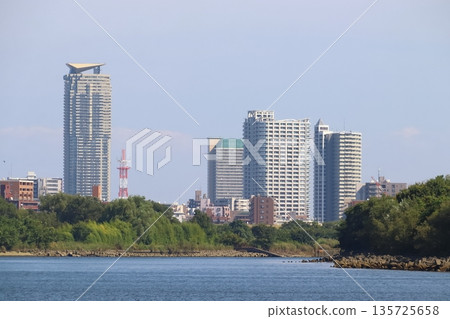 High-rise apartment group of Kawaguchi and Arakawa flood control 135725658