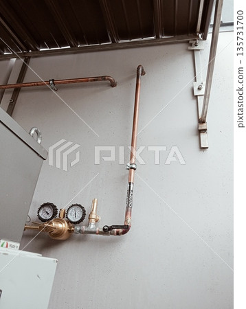 Industrial nitrogen gas piping system with pressure gauges and copper pipes 135731700