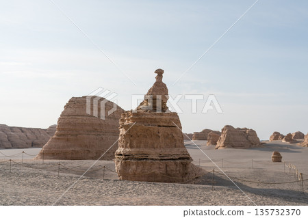 Dunhuang Yardang National Geological Park Column Yardang Dunhuang Yardang National Geological Park Column Yardang 135732370