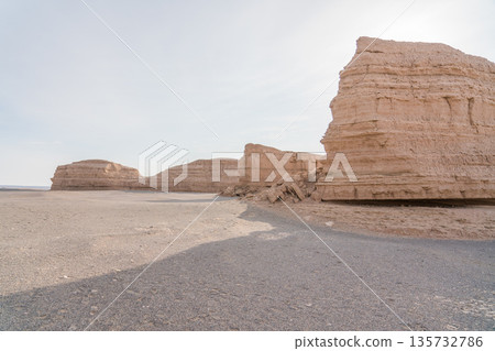 敦煌雅丹國家地質公園 135732786