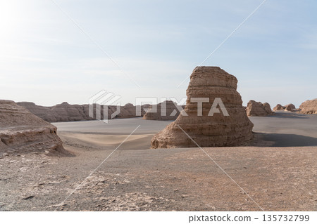 Dunhuang Yardang National Geological Park Dunhuang Yardang National Geological Park 135732799