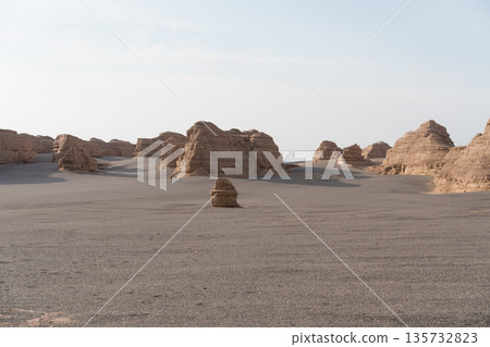 Dunhuang Yardang National Geological Park Dunhuang Yardang National Geological Park 135732823