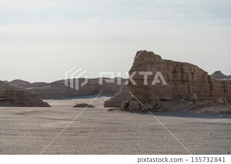 Dunhuang Yardang National Geological Park Dunhuang Yardang National Geological Park 135732841
