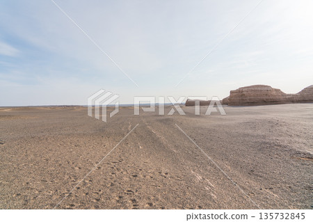 Dunhuang Yardang National Geological Park Dunhuang Yardang National Geological Park 135732845