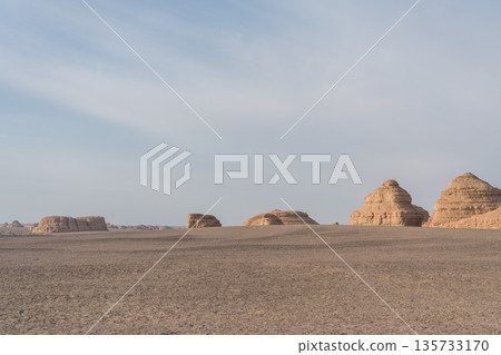 Dunhuang Yardang National Geological Park Dunhuang Yardang National Geological Park 135733170