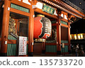 Kaminarimon lighted up 135733720