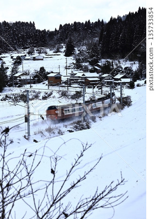 屋久本特快2號列車上的雪景 屋久本特快2號列車上的雪景 135733854