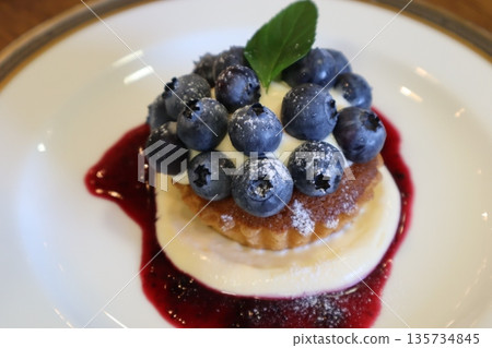 Delicious blueberry tart cake 135734845