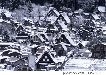 白川鄉下雪 白川鄉下雪 135736149