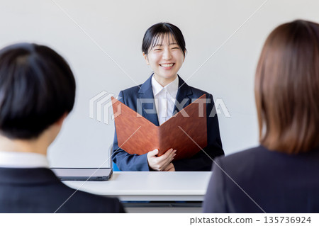 Business woman to open Business woman to open 135736924