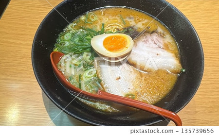 ramen ramen 135739656