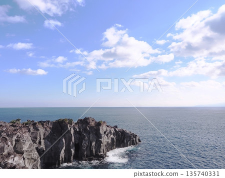 Sea of Izu 135740331
