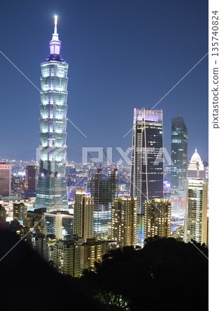 Taiwan Taipei night view 135740824