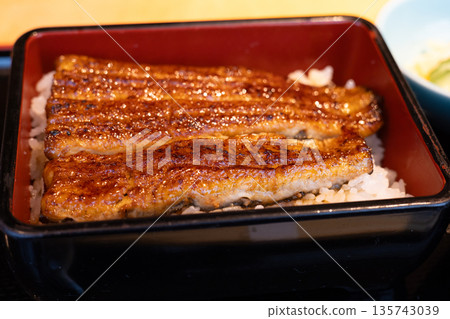 Delicious eel heavy Delicious eel heavy 135743039