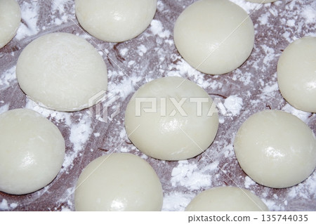 Mochifuri mochi 135744035