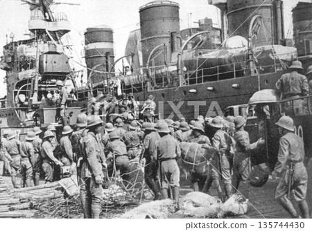 Old photo: 1937, Shanghai during the Second Sino-Japanese War, Japanese Army landing by ship Old photo: 1937, Shanghai during the Second Sino-Japanese War, Japanese Army landing by ship 135744430