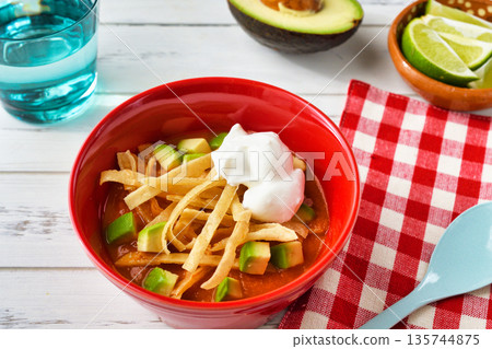 Sopa de Tortilla (Sopa Azteca) (Mexican cuisine) 135744875
