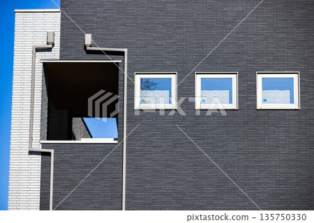 Window sash 135750330
