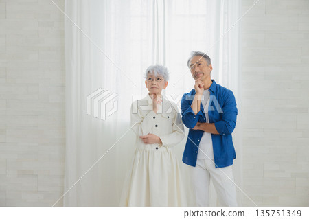 Senior couple thinking 135751349