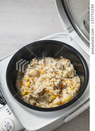 雞肉抓飯電飯煲 135753299