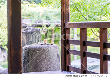 Shusuitei - The wide veranda and veranda-side hand-washing basin on the first floor (a tea room belonging to the Kujo family, a noble family, within Kyoto Imperial Palace) used for tea ceremonies and poetry gatherings Shusuitei - The wide veranda and veranda-side hand-washing basin on the first floor (a tea room belonging to the Kujo family, a noble family, within Kyoto Imperial Palace) used for tea ceremonies and poetry gatherings 135753507