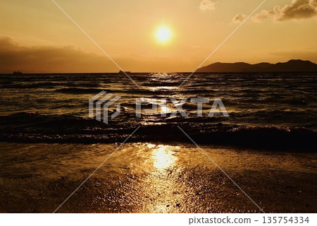 Winter evening at Nijigahama beach 2 Winter evening at Nijigahama beach 2 135754334