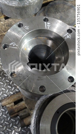 Coupling Part. Mechanical engineering. Finished products. 135756901