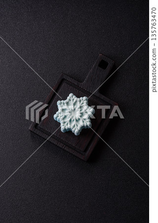 Christmas mochi, mooncake, or cheesecake shaped like a snowflake. Christmas mochi or cheesecake Christmas mochi, mooncake, or cheesecake shaped like a snowflake. Christmas mochi or cheesecake 135763470