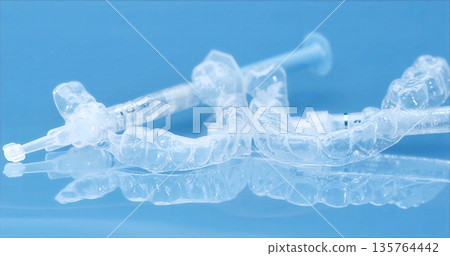 Dental Technician Working With Laboratory Tools, Laboratory Scene Of Aligner Assembly And Inspection 135764442