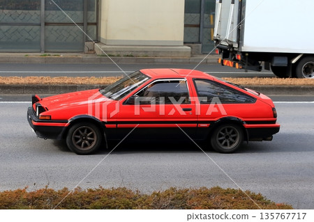 國產跑車 135767717