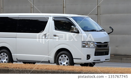 一箱車 135767745