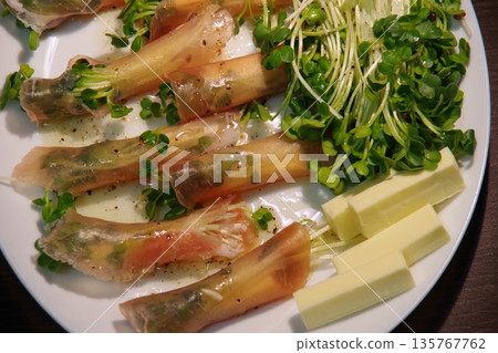 美味的義大利燻火腿和起司 135767762