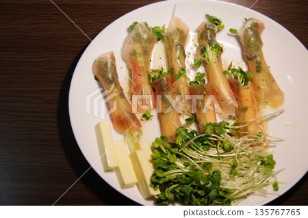 非常美味的義大利燻火腿和起司 135767765