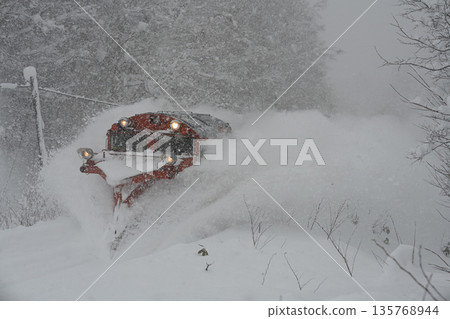 A snow-clearing train clearing snow from the Soya Main Line 135768944