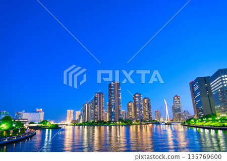 【東京】五月:River City 21摩天大樓公寓 【東京】五月:River City 21摩天大樓公寓 135769600